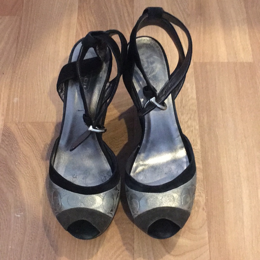 Coach wedges
